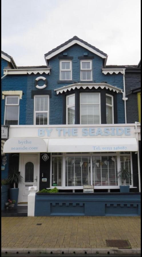 블랙풀 By The Seaside B&B 외부 사진