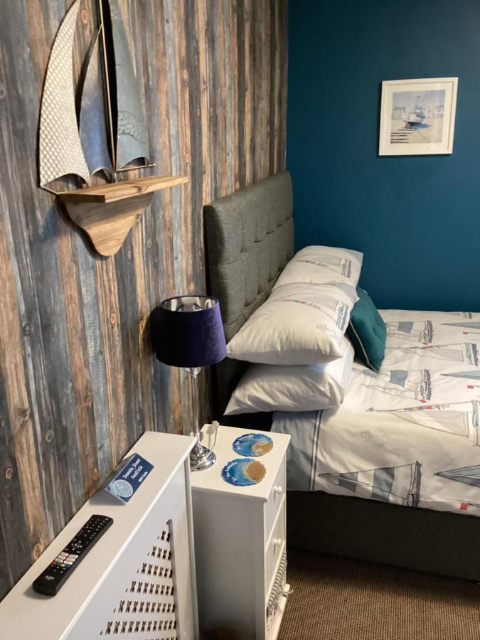 블랙풀 By The Seaside B&B 외부 사진